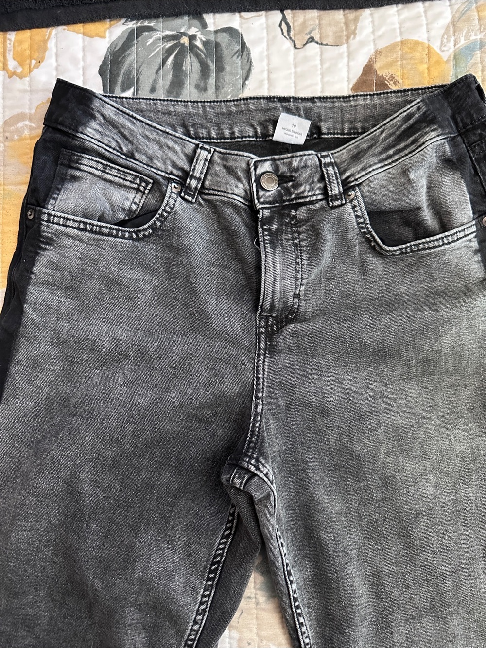Woman’s Black Washed Jeans - Classic Fit